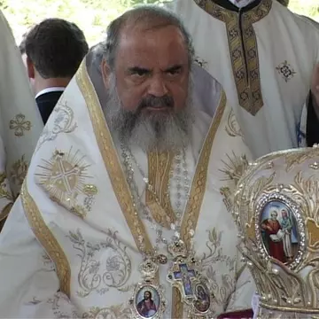 Patriarhul Daniel a plecat din Bucuresti acolo unde Teoctist s-a ascuns pe timpul Revoluției. Se pregateste sa renunte la pozitie?