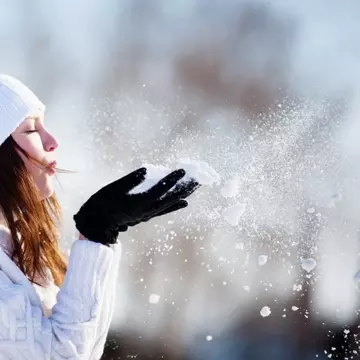 Cum să nu mai simți frigul când stai prea mult afară