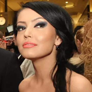Andreea Mantea, la întâlnire cu fostul iubit. Se împacă în prag de Sărbători?