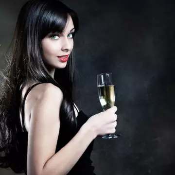 Șampania, un aliment excelent pentru o anumită parte a corpului. Iată de ce trebuie consumată!