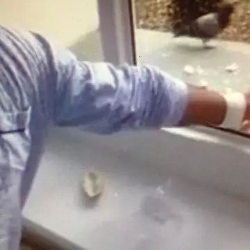 Un cunoscut prezentator de la noi a fugit din spital pentru un spectacol! A fost internat în stare grava