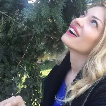 Ce spune Valentina Pelinel despre tatăl copilului