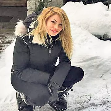 Valentina Pelinel a fost la biserica de ziua lui Borcea!