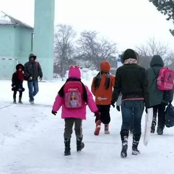 Şcolile şi grădiniţele se redeschid marţi în Bucureşti, Ilfov, Giurgiu şi Harghita. În ce judeţe rămân închise | UPDATE
