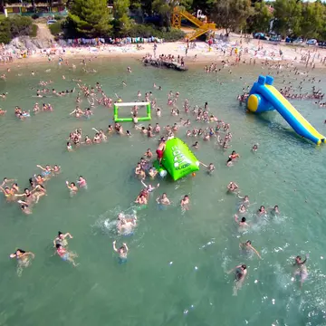 (P) Tabăra Kalivas, experiența unei vacanțe unice pentru copii