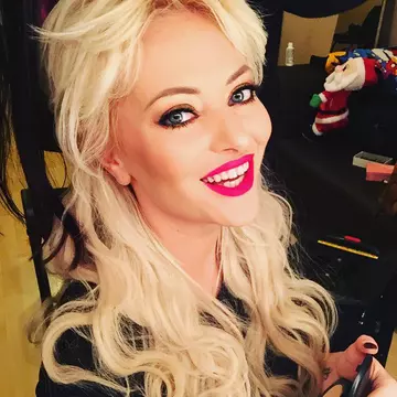 Concerte cât șase apartamente! Delia investește 300.000 de euro în show-urile de la Sala Palatului