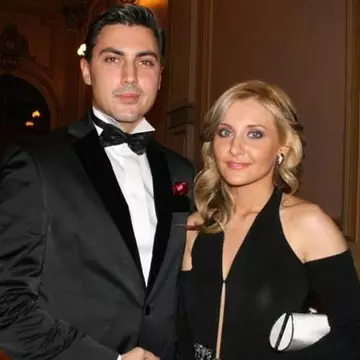 Întâlnire de gradul zero la un eveniment monden! Vlad Miriță, între fosta și actuala iubită!