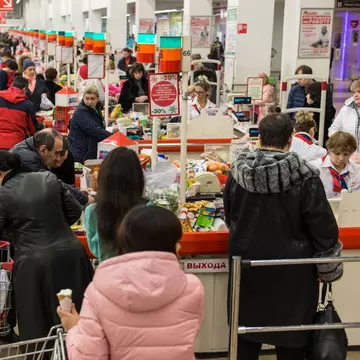 S-a deschis primul magazin care vinde mâncare expirată! Ce ofertă inedită are