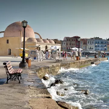 (P) Chania, orașul nealterat de turismul în masă