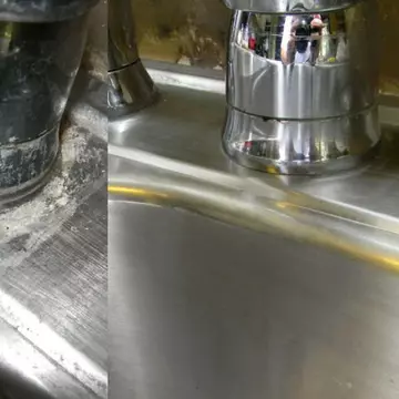 Cea mai simplă modalitate de a curăța chiuveta. Acest truc te va scuti de mult efort