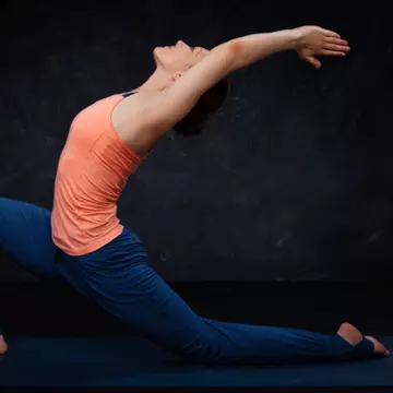 Cum îți tonifici fesele cu un singur exercițiu