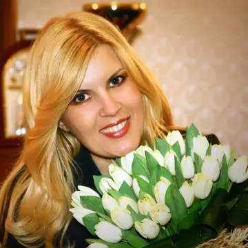Am aflat secretul Elenei Udrea. Ce face zilnic, de arată atât de bine