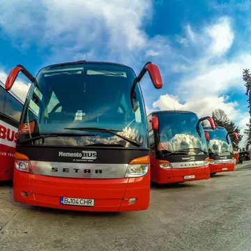 (P) România intră-n rândul lumii cu primul smart cost bus