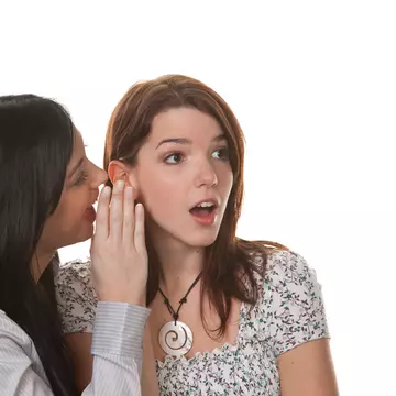 9 lucruri pe care orice femeie le-a făcut în secret