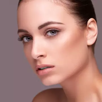 5 lucruri care îți îngrașă tenul