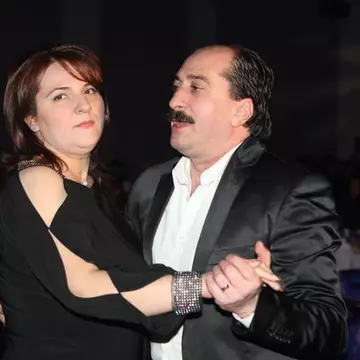 FOTO EXCLUSIV / Iubărețul Țociu nu se potolește nici la 54 de ani. Escapadă ROMAntică alături de o amantă nouă!