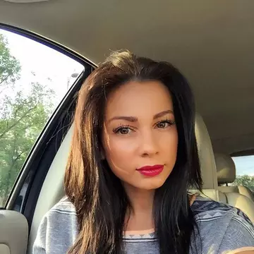 Ce face Iuliana Luciu după ce s-a retras din lumina reflectoarelor. „E nevoie să te dai un pas în spate”
