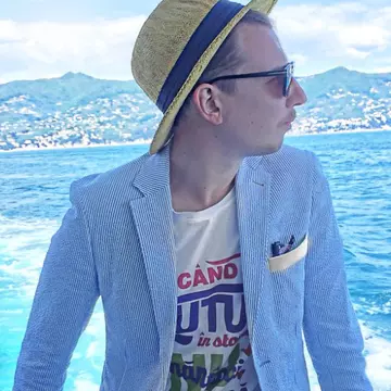 3 destinații de vacanță recomandate de bloggerul Otravă