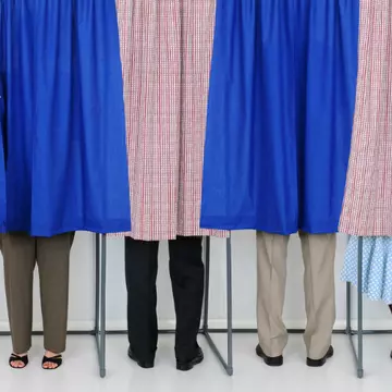 Cum votează zodiile