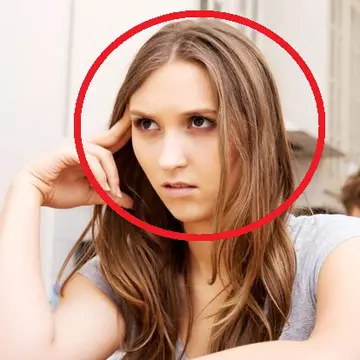 Adela vă sfătuiește în sex și iubire. ”Aş vrea să o cer în căsătorie, dar nu pot afla ce îşi doreşte, mereu e tăcută şi mă ignoră”