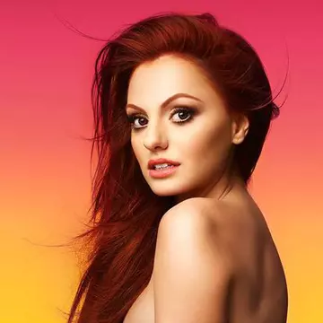 A întrecut limita? Alexandra Stan, fără lenjerie intimă în fața studenților