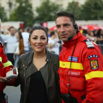 Fotografii neașteptate! Andra pe mâinile mediciilor de la SMURD, la concertul Maroon 5
