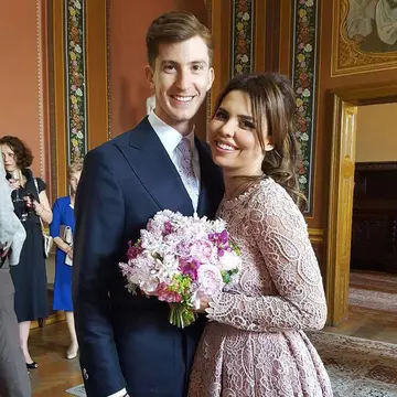 Andreea Popescu, fosta dansatoare a Deliei, s-a măritat. Ce frumoasă este în rochie de mireasă! | FOTO ÎN ARTICOL