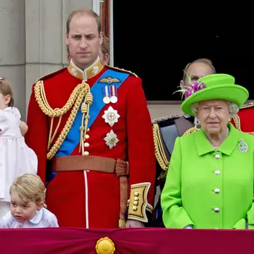 Moment amuzant la Palatul Buckingham: Regina l-a certat pe Prințul William. Află din ce motiv!