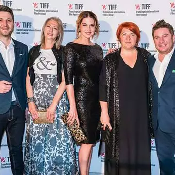 Are 48 de ani și arată ca o adolescentă! Manuela Hărăbor, apariție de senzație la TIFF