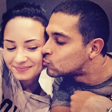 Încă o despărţire în lumea vedetelor. Demi Lovato şi iubitul şi-au spus „Adio” după şase ani