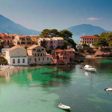 (P) Descoperă Argostoli, capitala Kefaloniei