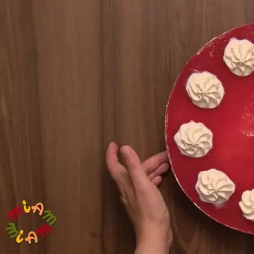 MIAM-MIAM! Cheesecake cu pepene