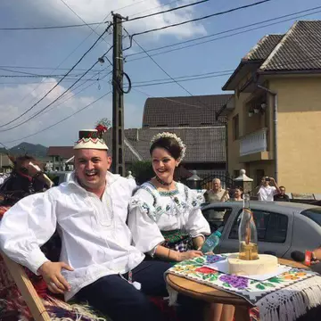 Petrecere ca-n povești în Maramureș! Nunta lui Vasilică Ceterașu ține 3 zile și 3 nopți