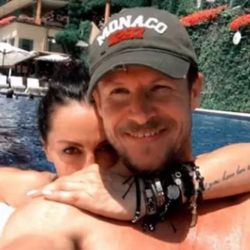 De ce a dispărut Mihaela Rădulescu de pe Facebook? Mister deslușit chiar de Felix Baumgartner