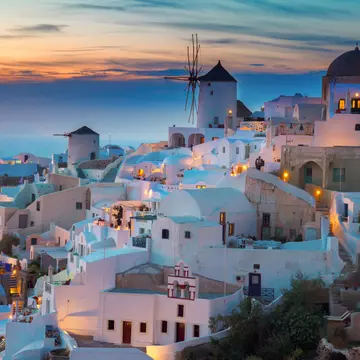 (P) Santorini, insula binecuvântată cu cele mai frumoase peisaje