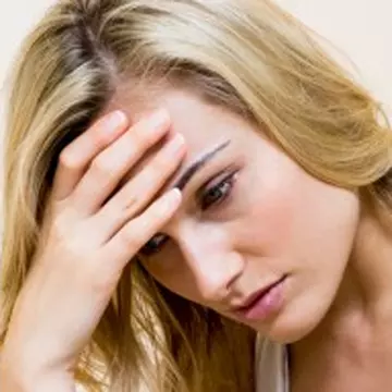 Adela vă sfătuiește în sex și iubire. ”Mi-a fost rușine să-l mai sun după ce a aflat că sunt damă de companie”