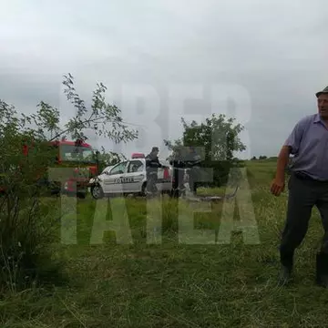 Un cioban din Sibiu a găsit o mașină în care se aflau doi tineri morți