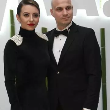 Ce se întâmplă între Giulia și Vlad Huidu la aproximativ doi ani de când au vrut să divorțeze. ”El are grijă să…”