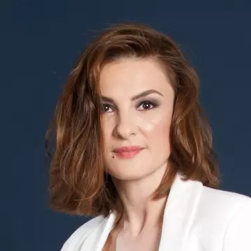 Ioana Flora: „Am căutat mereu să mă autodepăşeşc“