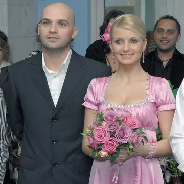 Ea l-a înselat, el a divortat. Andrei de la Alb-Negru, superaroganta în public la adresa fostei so?ii