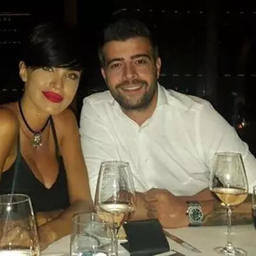 Adelina Pestritu a rabufnit. Ce i-a raspuns unui fan care a facut o gluma pe seama parului donat de ea