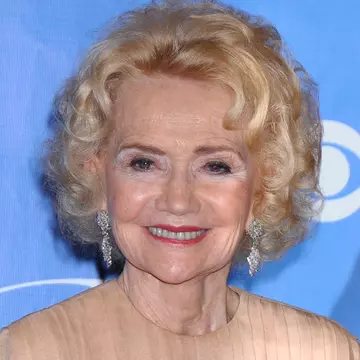 Doliu în lumea filmului: A murit Agnes Nixon, „regina telenovelelor americane”