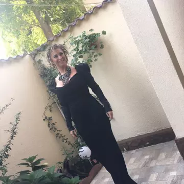 FOTO EXCLUSIV/ Nașa Anamaria Prodan a vrut să rupă gura târgului! Ținută de 20.000 de euro!