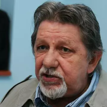 Înmormantare Sebastian Papaiani. Ion Dichiseanu, scene stânjenitoare în cimitir