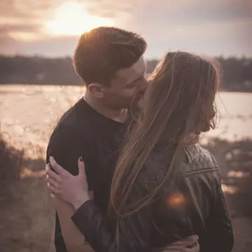 Care sunt simptomele mononucleozei