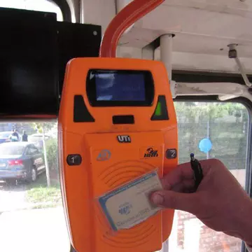 Calatorii RATB platite cu cardul bancar. Pe ce linii vor fi montate POS-uri