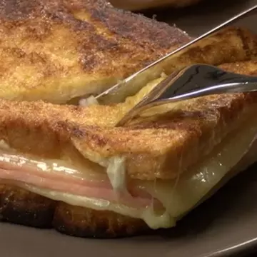 MIAM-MIAM! Sandviș Monte Cristo