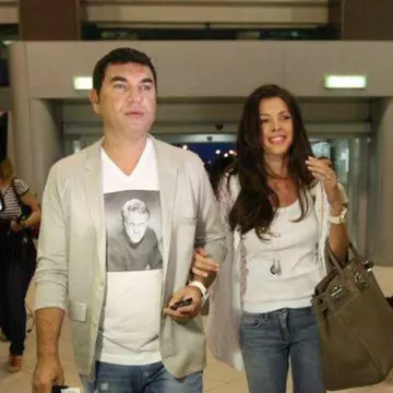 EXCLUSIV/ Cristi Borcea a semnat divorțul sub privirile disperate ale fiului care îl implora să rămână cu el. ”O vrăjitoare rea mi te-a furat!”