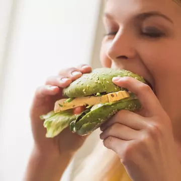 O tânără a slăbit 60 de kilograme pentru a se răzbuna pe fostul ei iubit. Cum arată acum