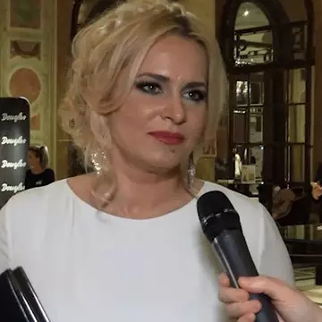 Prezentatoarea Mireasa pentru fiul meu, beata crita. „Mi s-a facut rau”